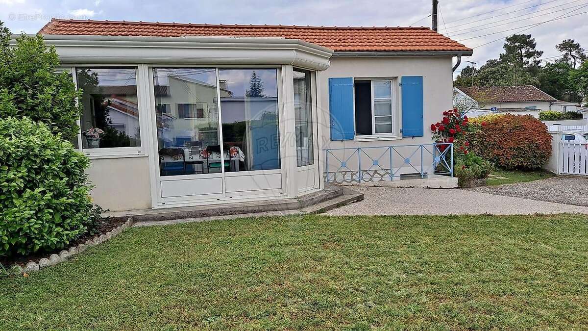 Maison à SAINT-GEORGES-DE-DIDONNE