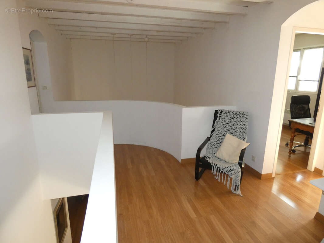 Maison à VILLEMOUSTAUSSOU