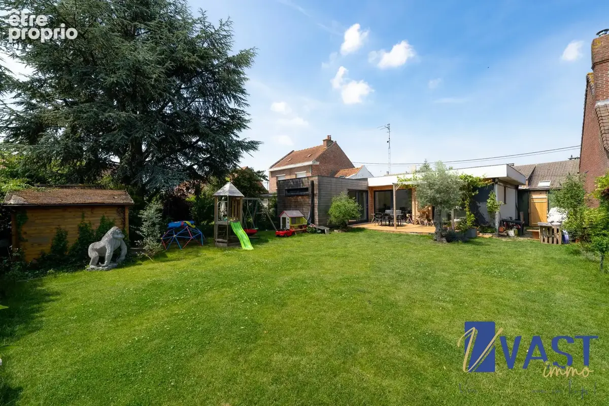 Photo Maison à Neuville-En-Ferrain au prix de 320 000€