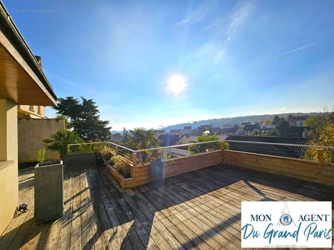 Maison à LE PLESSIS-ROBINSON