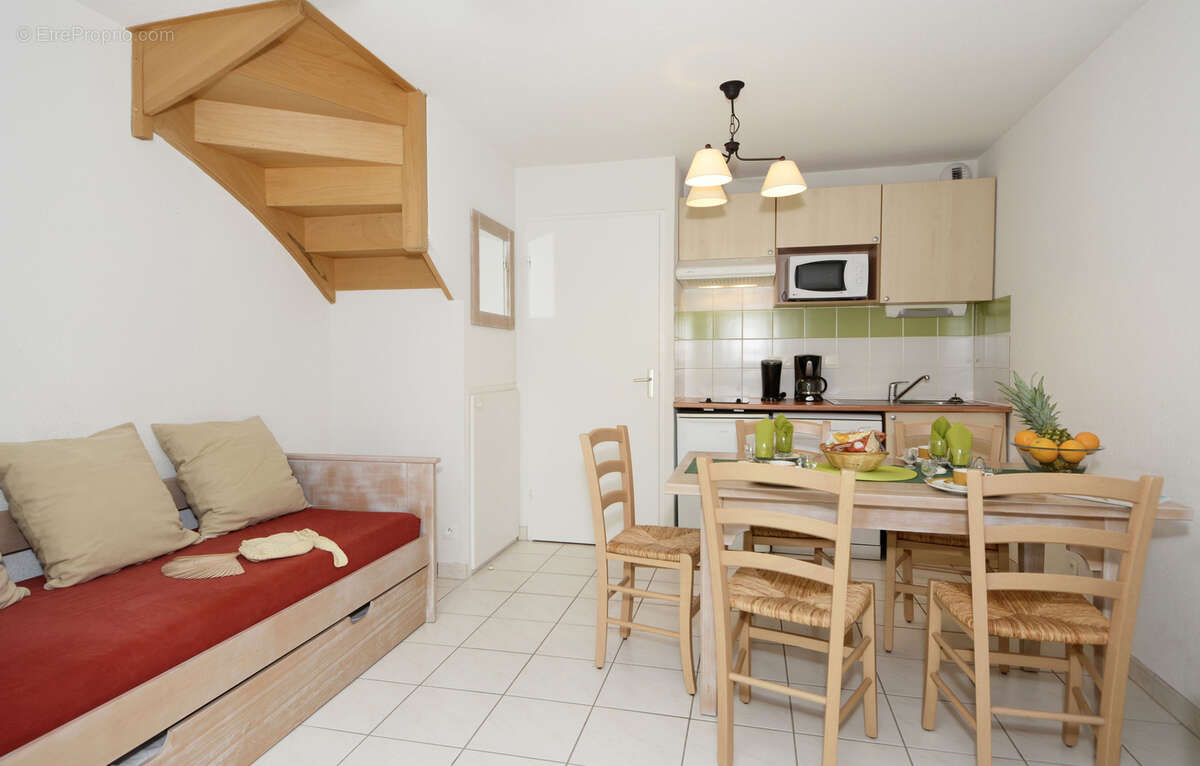 Placement immobilier- 2 pieces cabine - residence le hameau du lac - photo 4