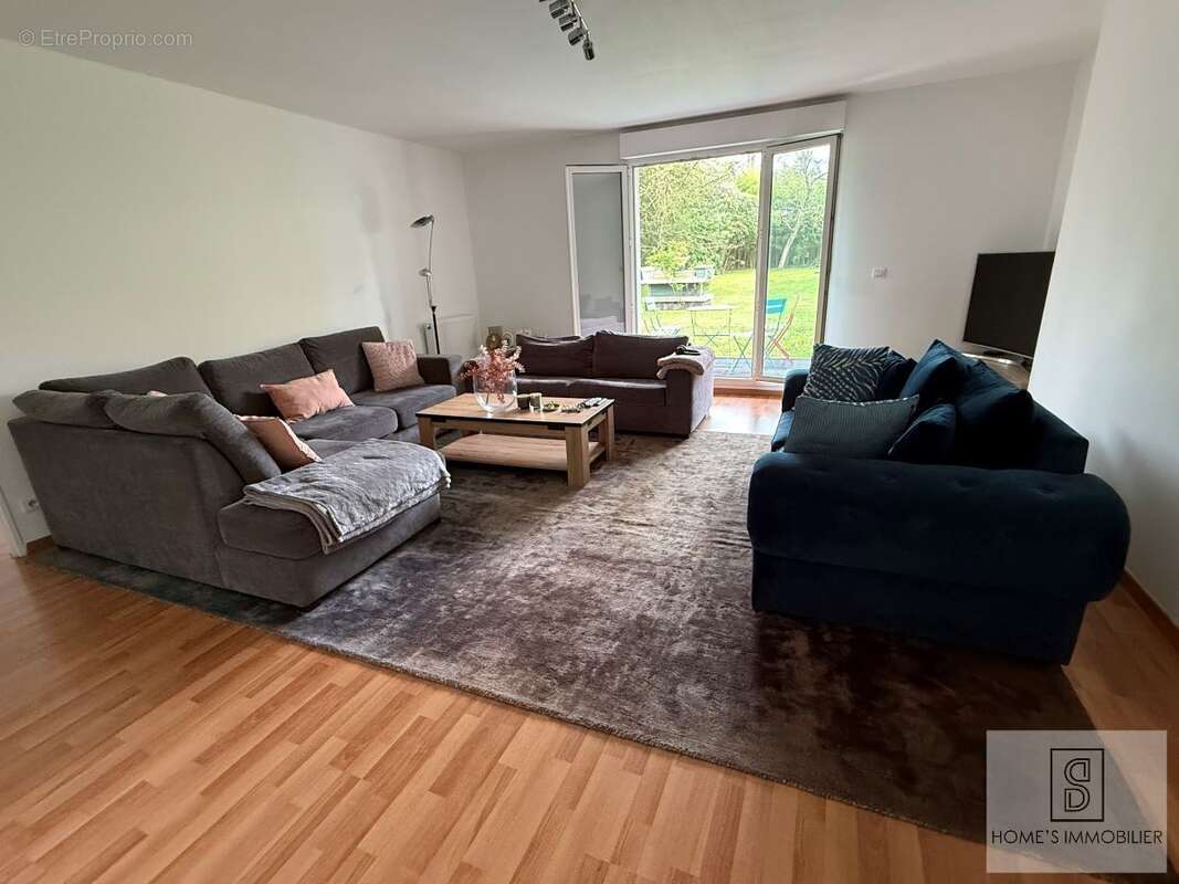 Appartement à LE RAINCY