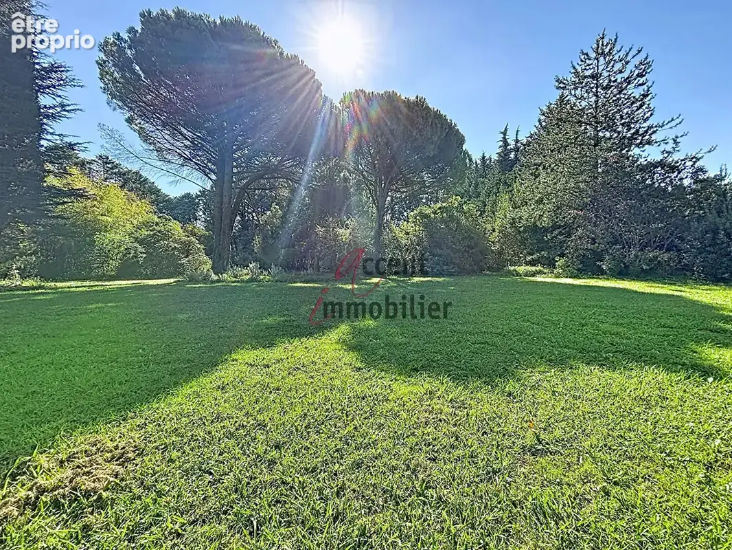 EXCLUSIVITE : MAS T8 230 m² avec plus de 200m² de remises sur 1.2 ha de terrain - photo 3