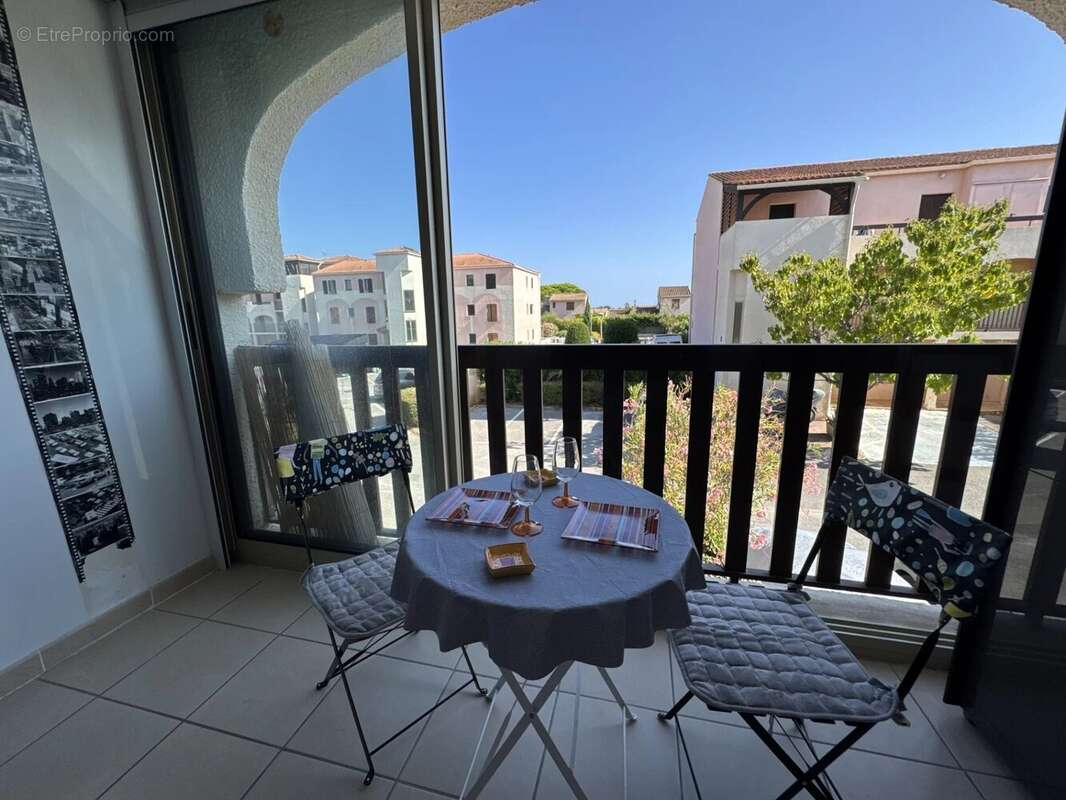 La londe - studio  cabine + loggia - photo 8