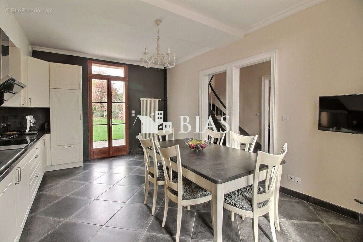 Maison à LE GROS-THEIL