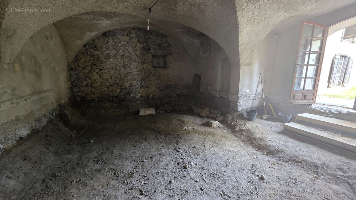MAISON de maître à rénover - Briançon versant Sud - photo 19