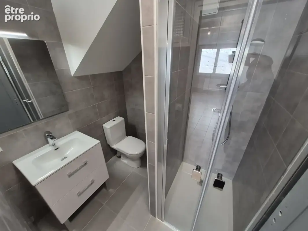 Maison de village de 65 m2 habitables + garage / atelier de 61 m2 au sol - photo 6