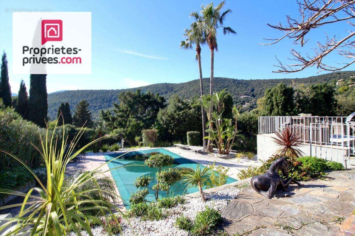 Maison à LA CROIX-VALMER