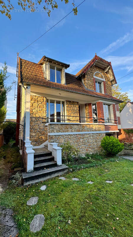 Maison à ENGHIEN-LES-BAINS