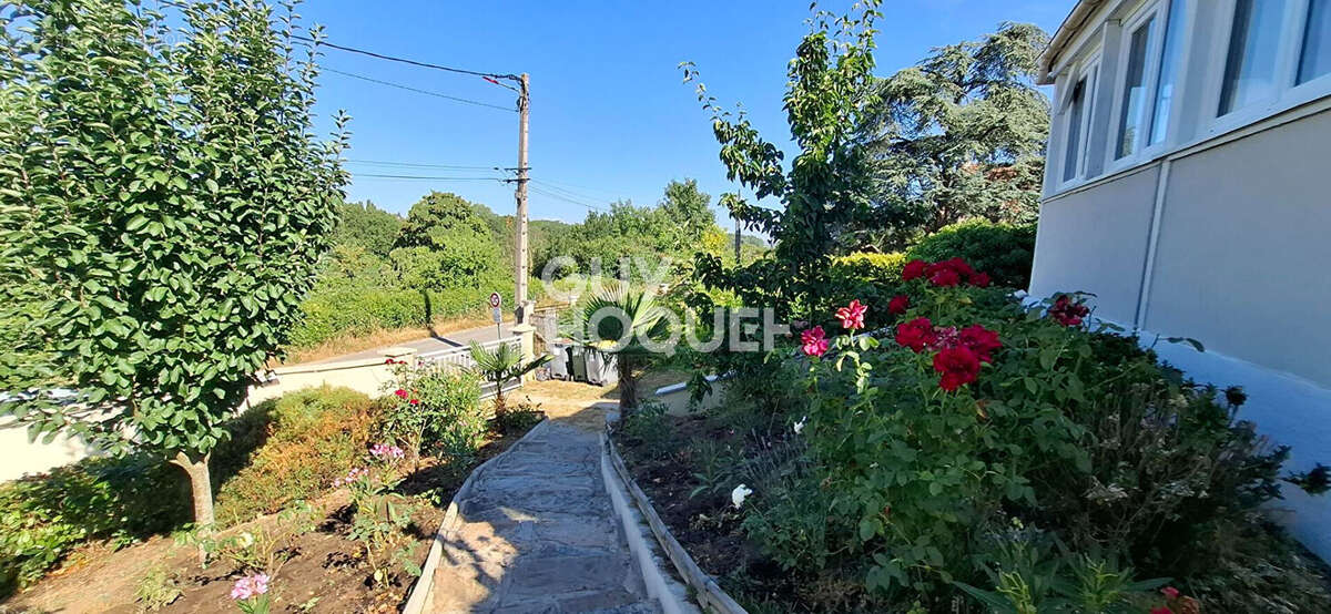 Maison familiale 7 pièces ? 4 chambres ? Vue dégagée sur la vallée - photo 13