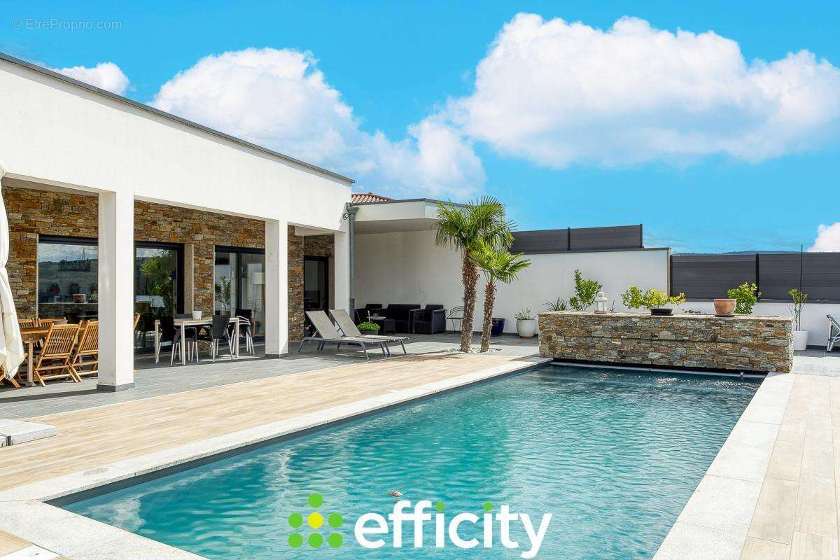 Maison à CHASSE-SUR-RHONE