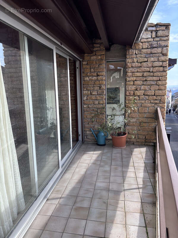 Maison à SAINT-CYR-AU-MONT-D'OR