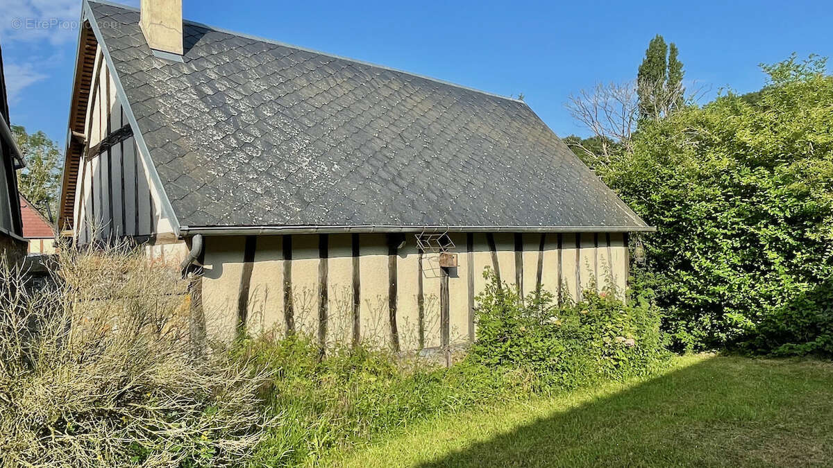 Maison de village avec bord de rivière - photo 19