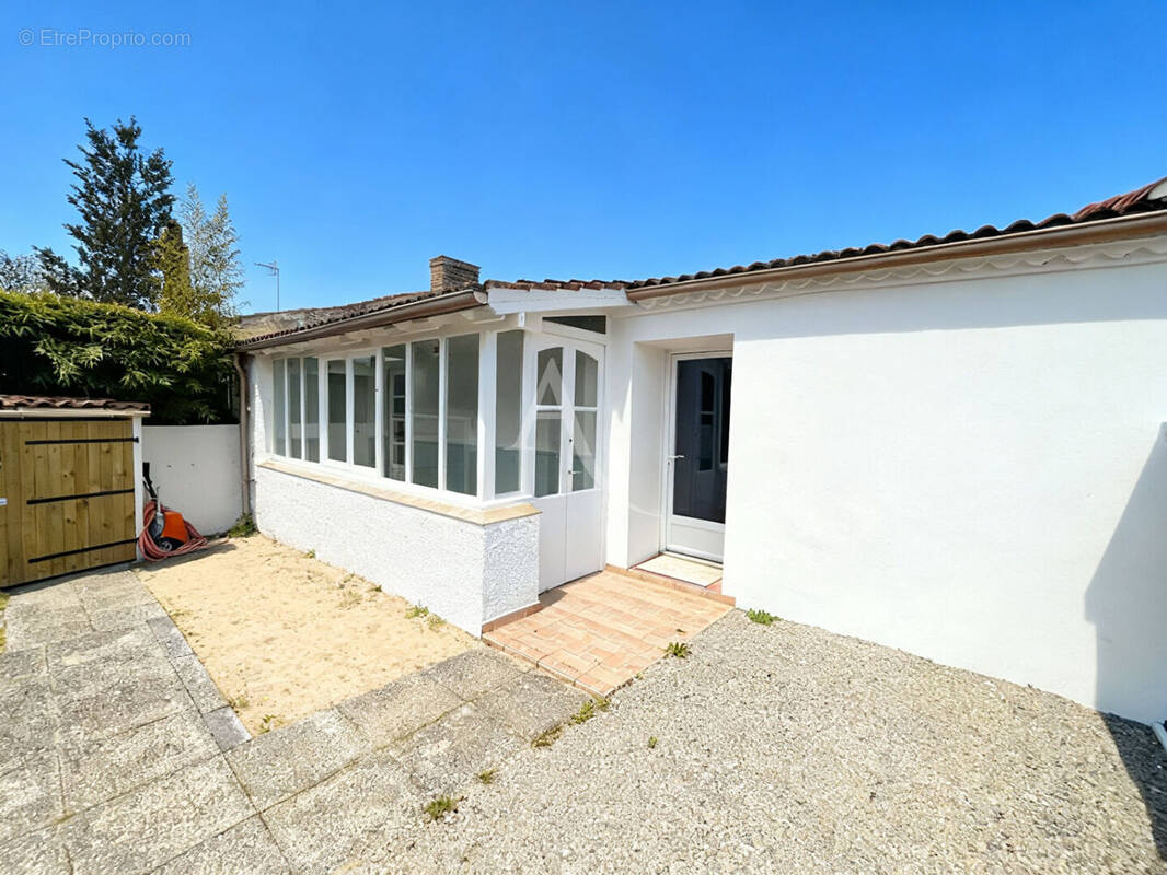 Maison à LONGEVILLE-SUR-MER