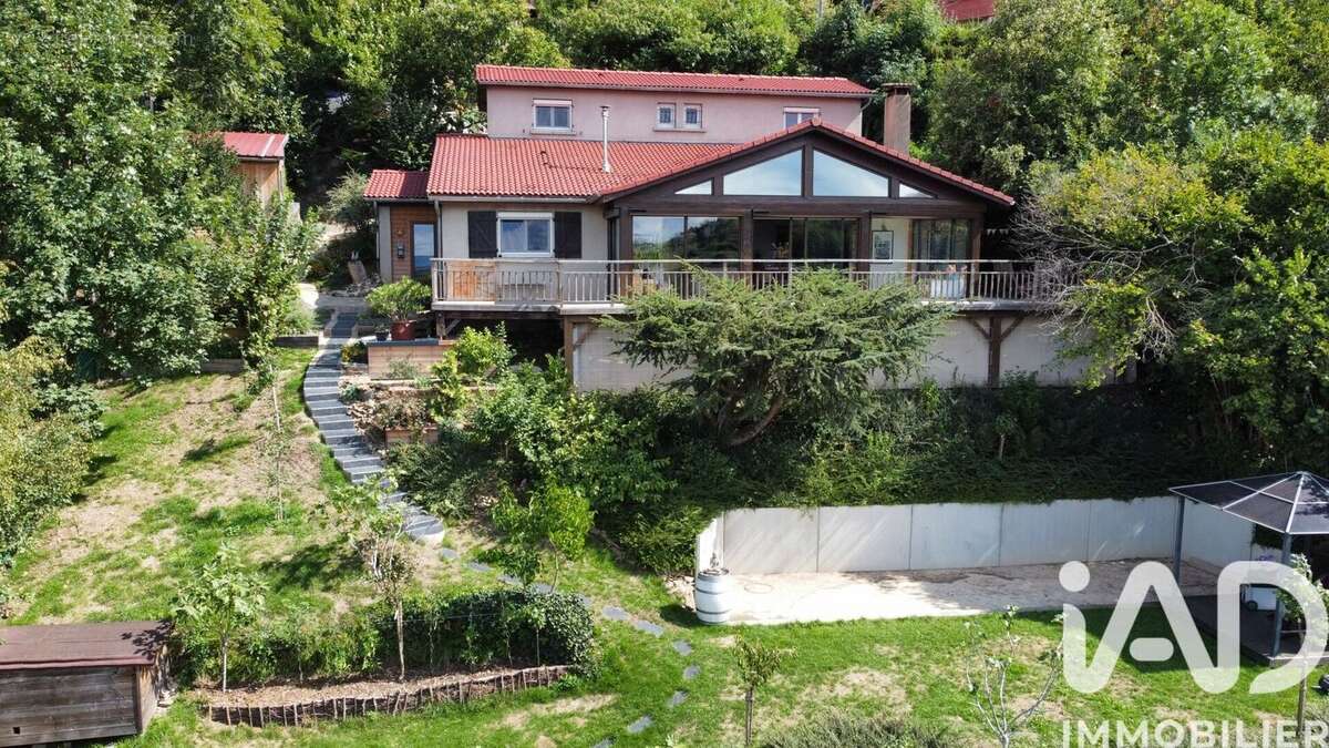 Photo 2 - Maison à SAINT-ETIENNE