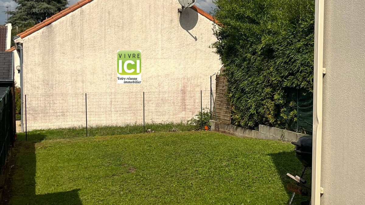 Maison à LE LOROUX-BOTTEREAU