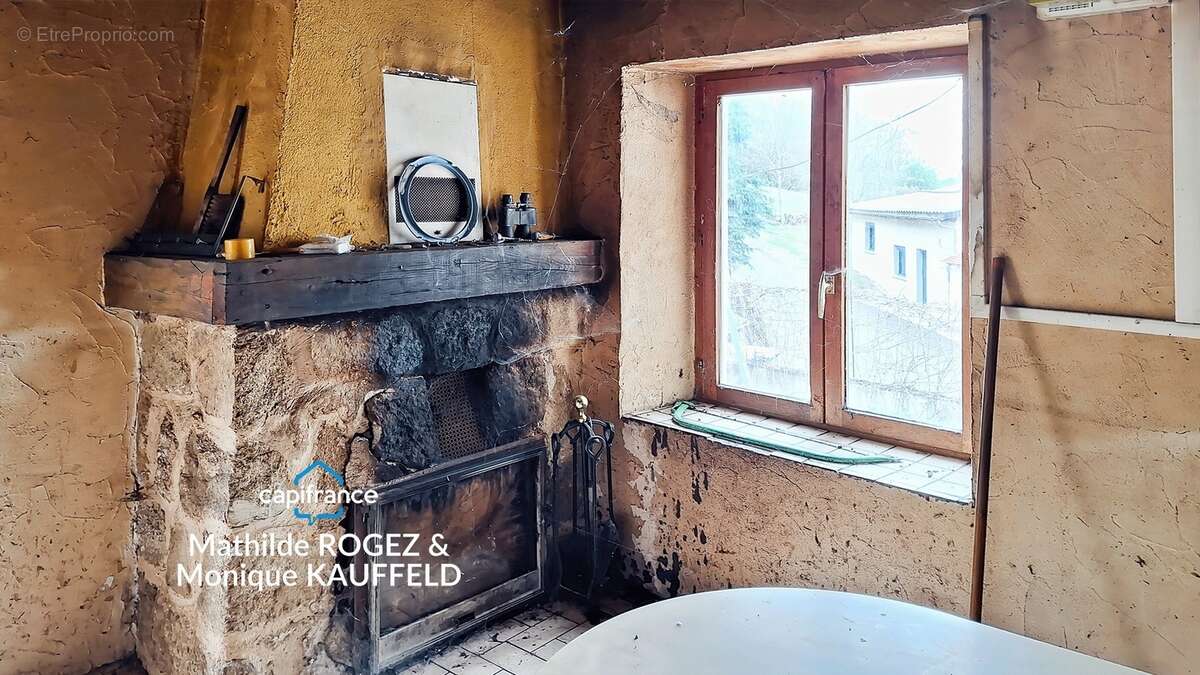 Immeuble à vendre SAINT MARTIN DES OLMES (63) 4 appartements avec 1,2 hectare de terrain - photo 26