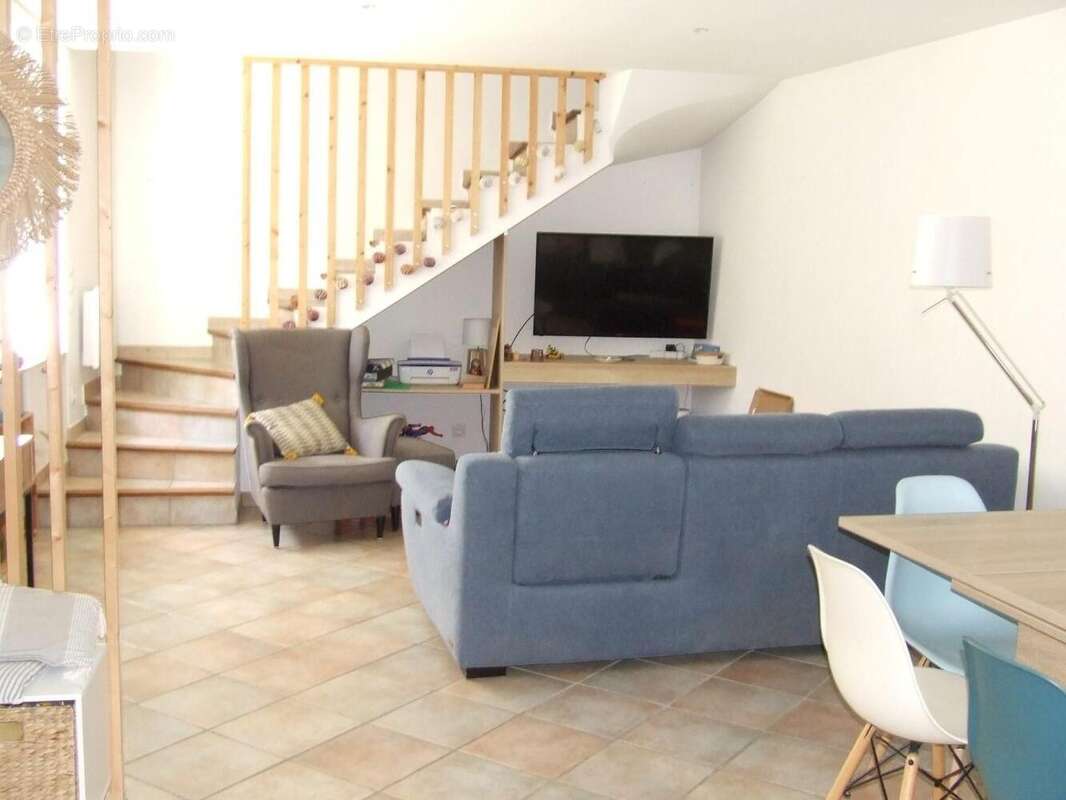 Photo 6 - Maison à MONTBAZIN