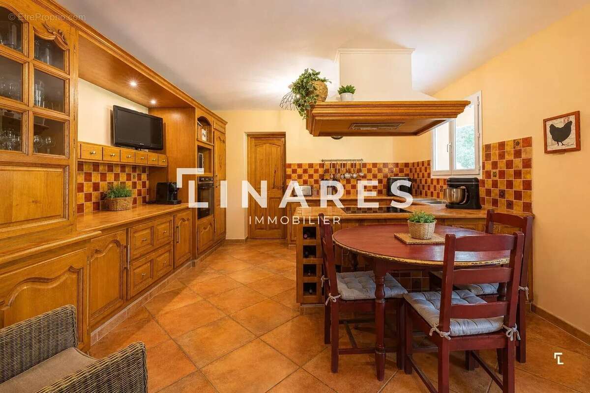Maison à TRETS
