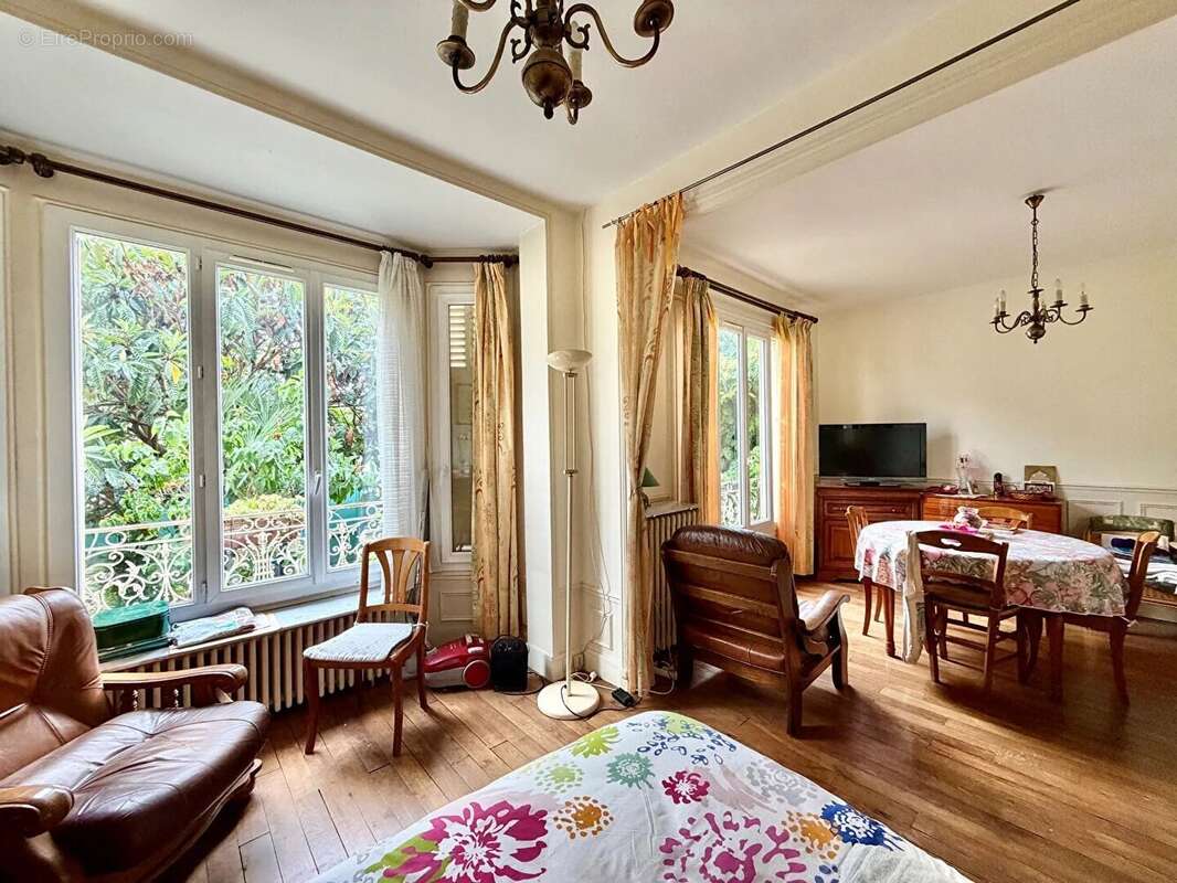 Maison à BOIS-COLOMBES