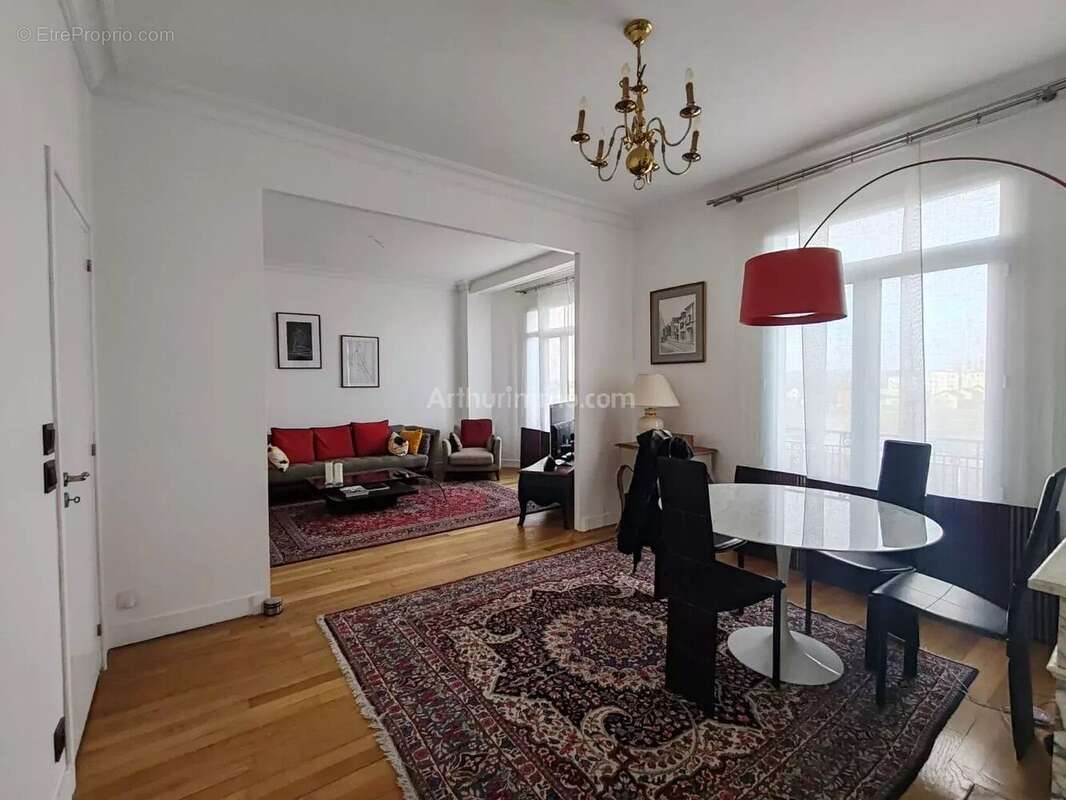 Appartement à VILLENEUVE-SAINT-GEORGES