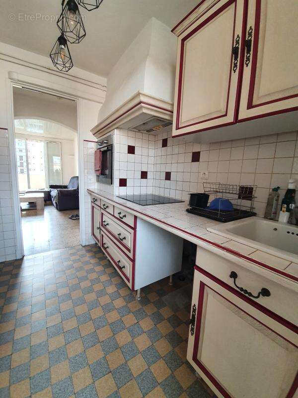 Appartement à MARSEILLE-10E