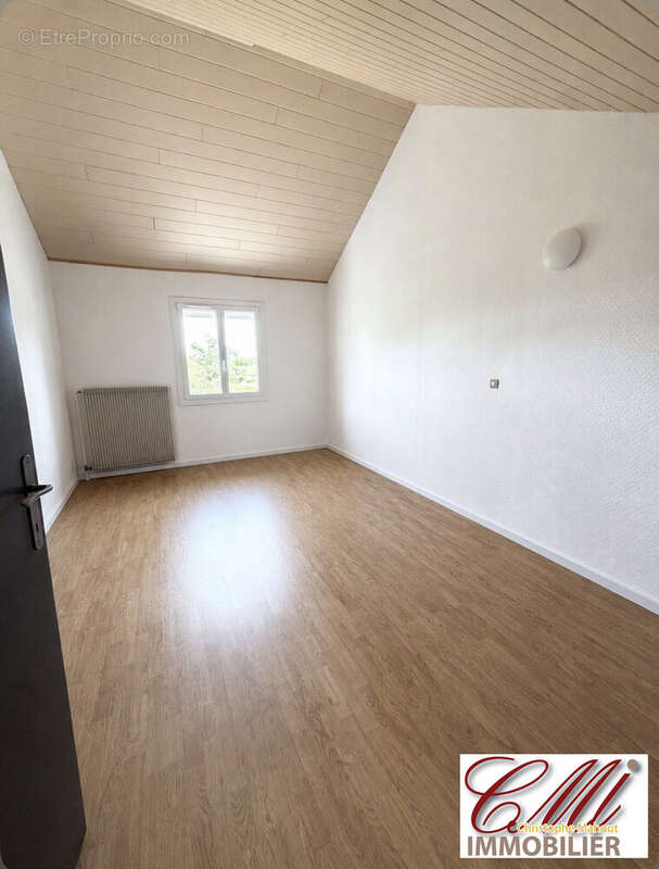 Maison 150 m² à Vitry-Le-Francois  - photo 9
