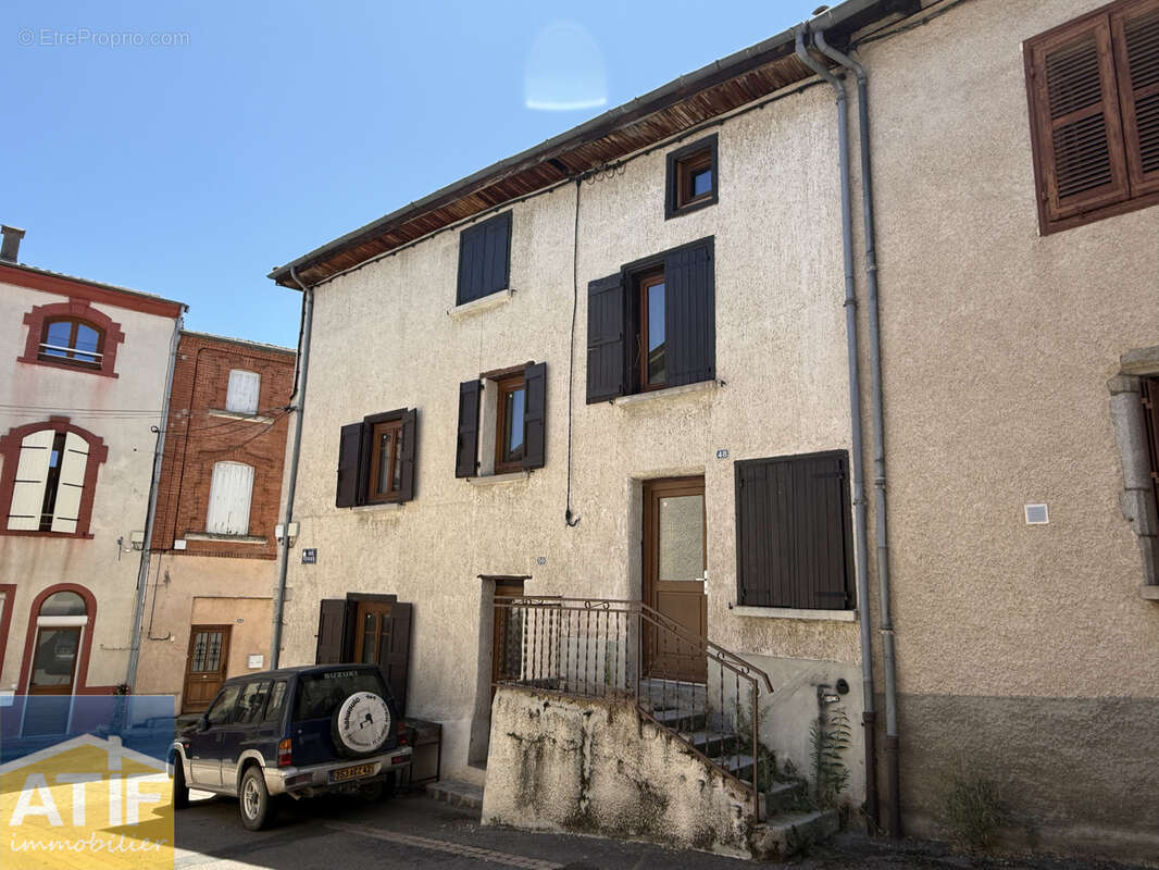 Appartement à SAINT-GERMAIN-LAVAL