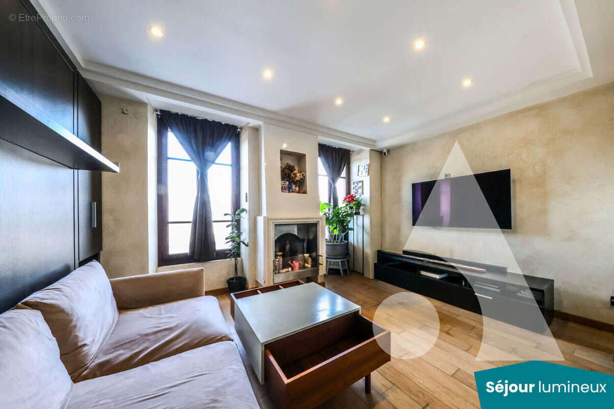 Appartement à CORBEIL-ESSONNES