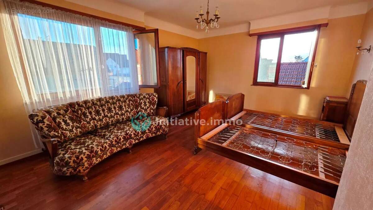 Maison à WEYERSHEIM