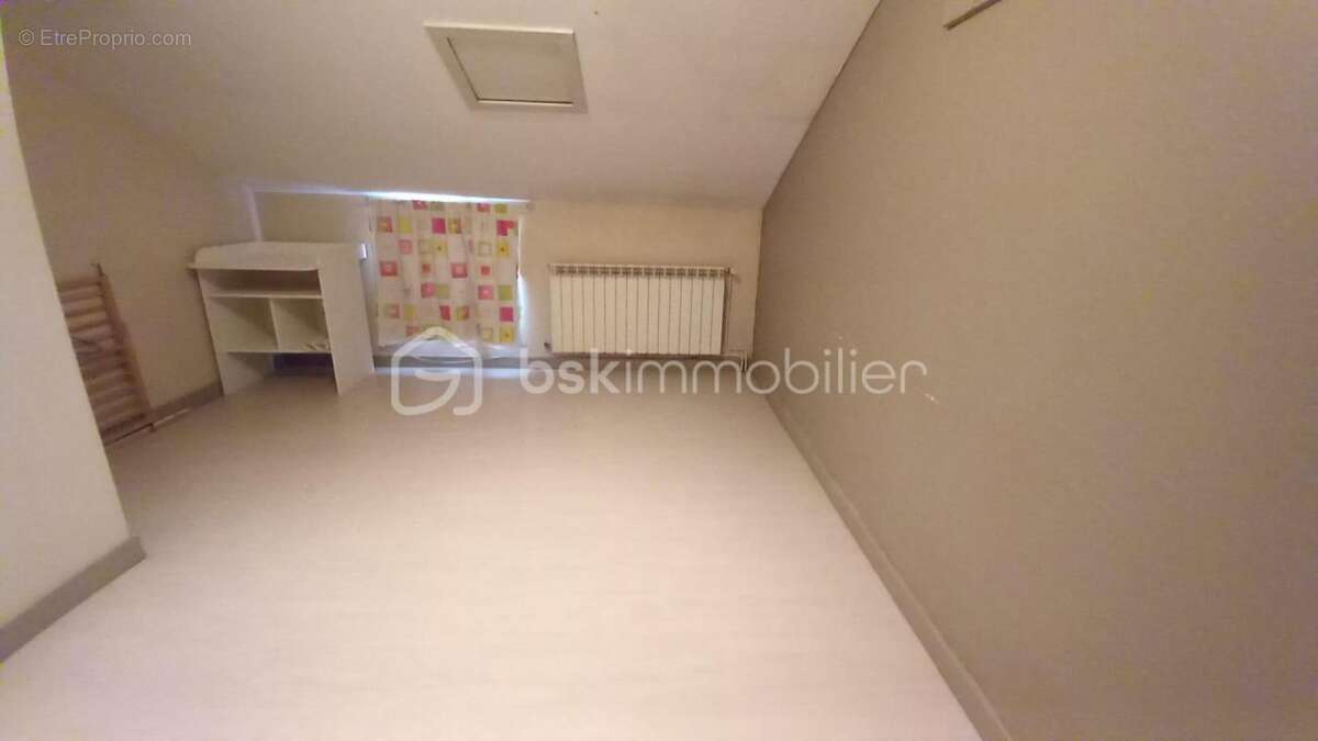 Appartement à RIVES