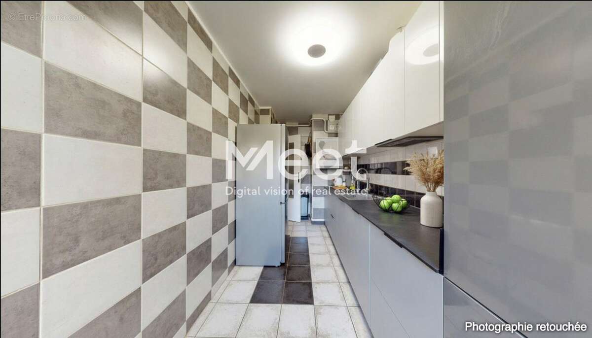 Appartement 4 pièces / 2 chambres - 70 m²  - cave - parking - photo 12