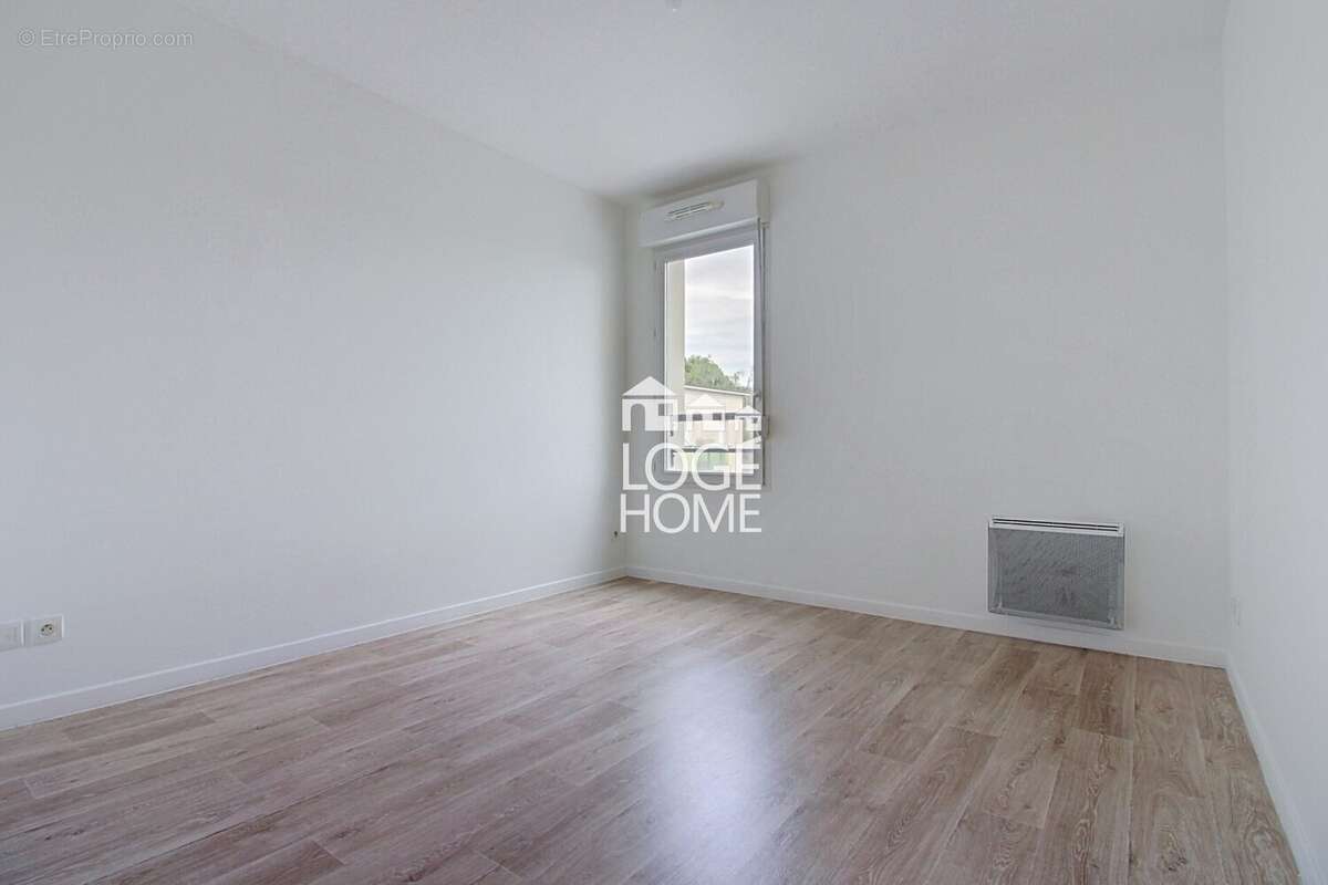 Appartement 44 m² à Wattrelos  - photo 7