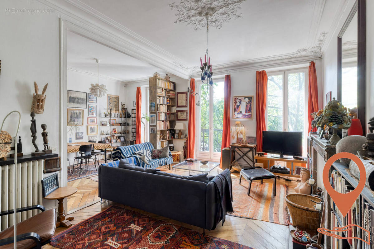 Appartement à PARIS-10E