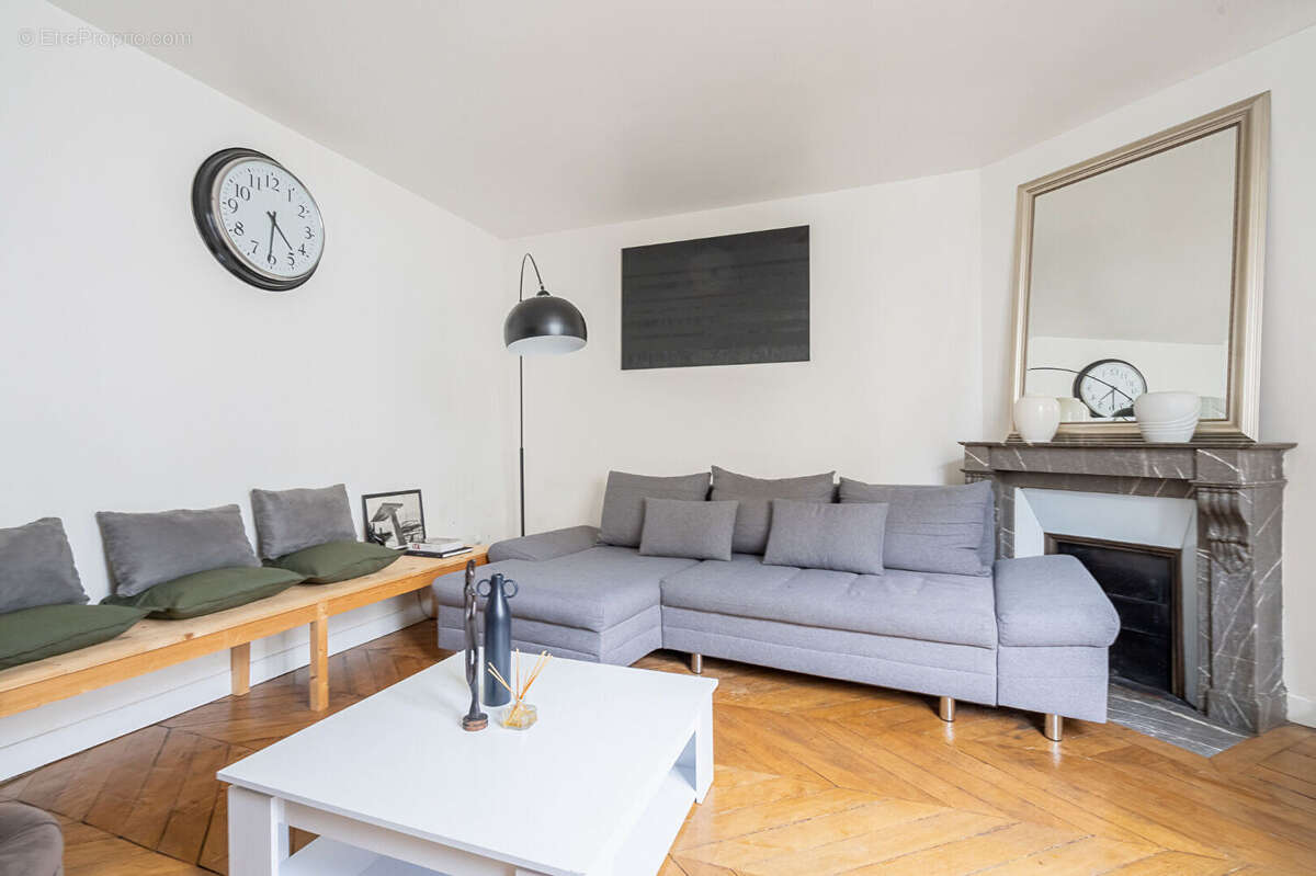Appartement à LEVALLOIS-PERRET