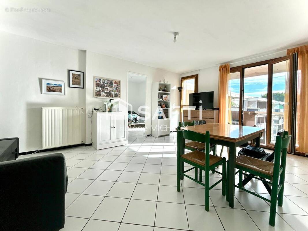 Photo 1 - Appartement à AVIGNON