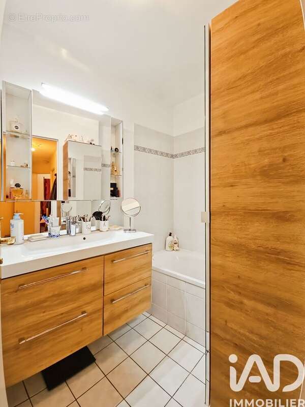 Photo 6 - Appartement à BRIE-COMTE-ROBERT