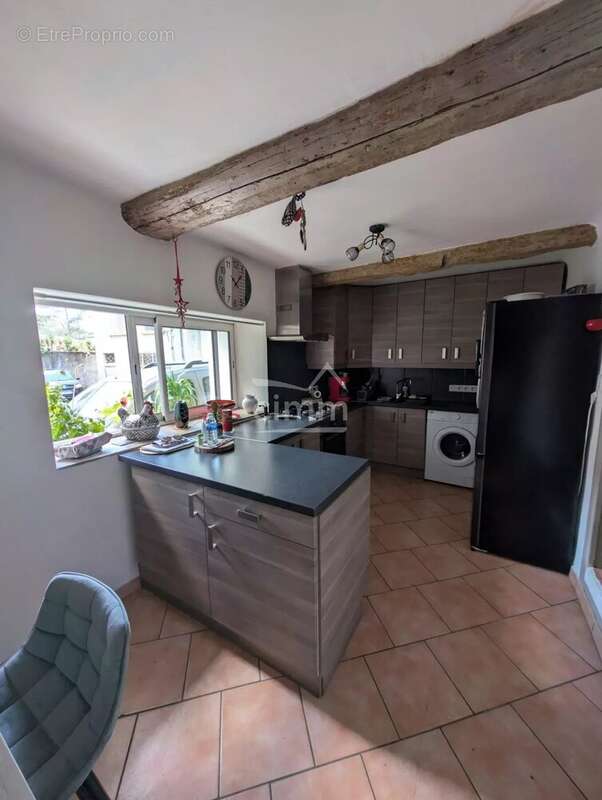 Maison à LARAGNE-MONTEGLIN