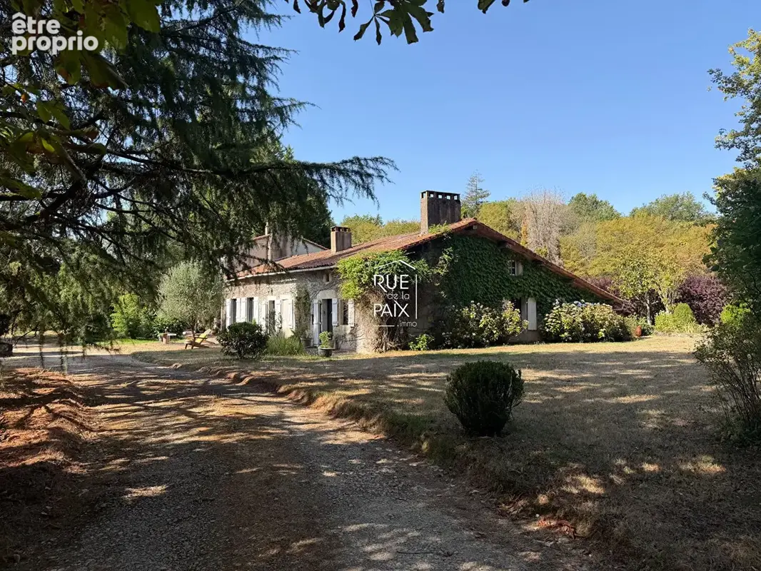 Maison à COUTIERES