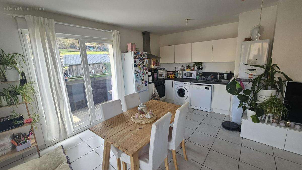 Appartement à SEYNOD