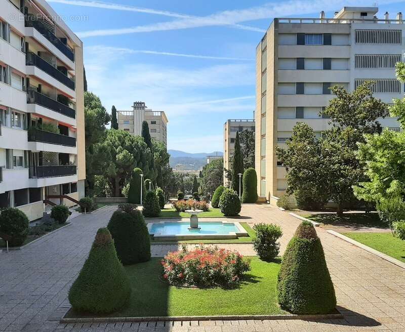 Appartement à AIX-EN-PROVENCE