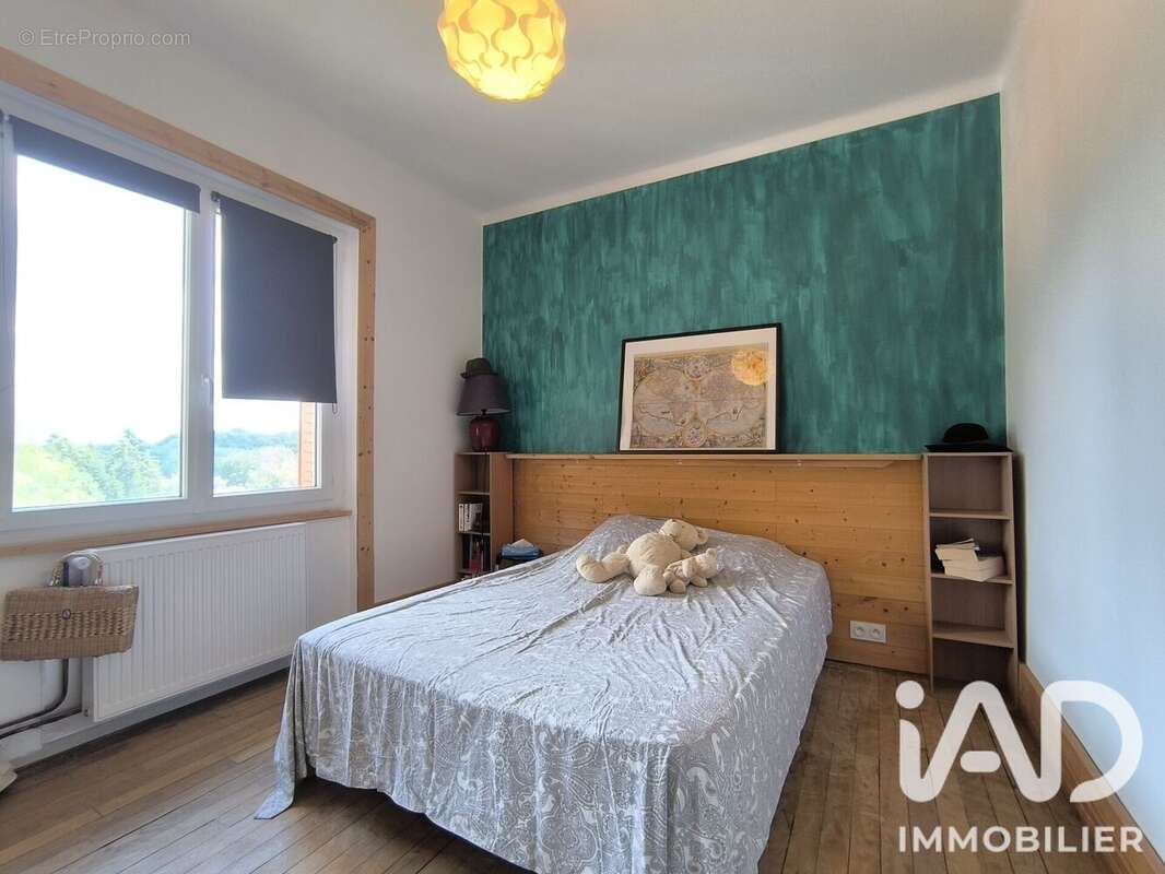 Appartement 185 m² à Giat  - photo 3