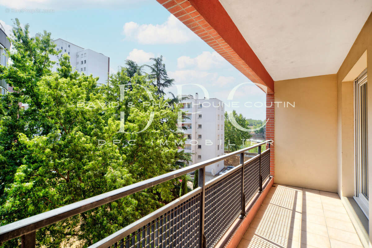Amidonniers t3 bon etat avec parking et cave avec vue garonne - photo 2