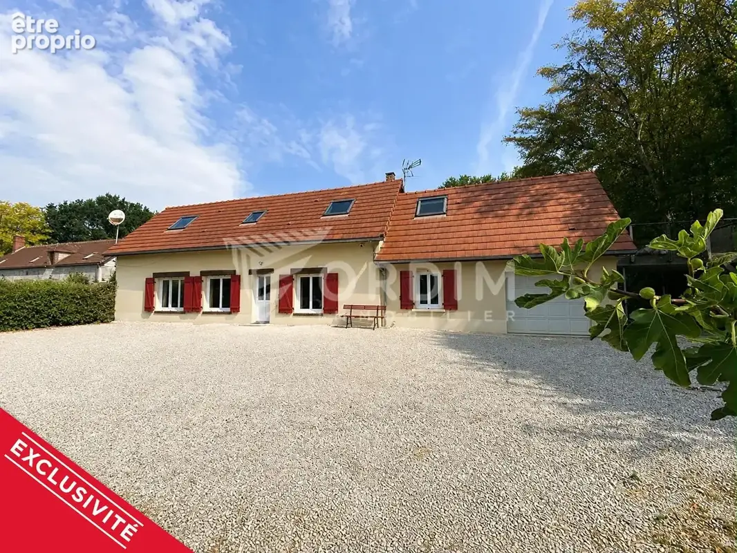 Photo Maison à Charny au prix de 249 000€