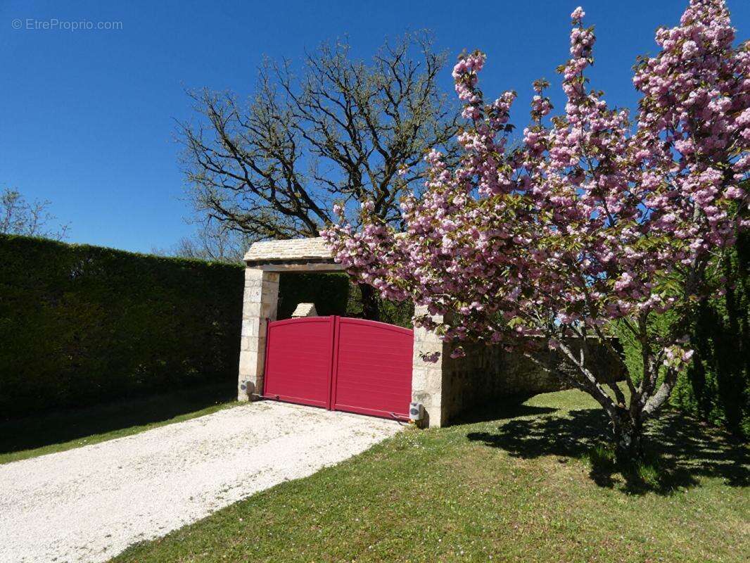 Périgourdine en parfait état - prestations haut de gamme - 4 chambres - photo 16