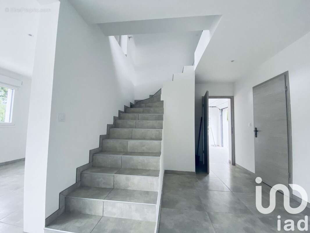 Photo 3 - Maison à NOUZONVILLE