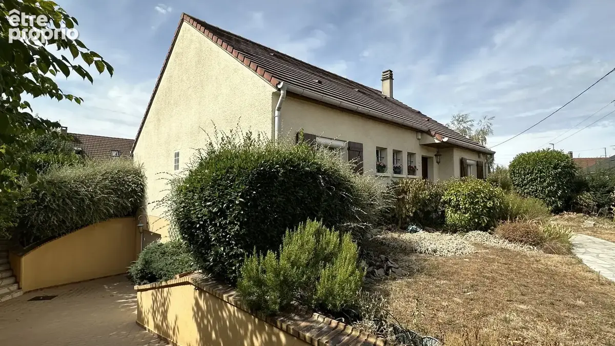 Maison à VAIRES-SUR-MARNE
