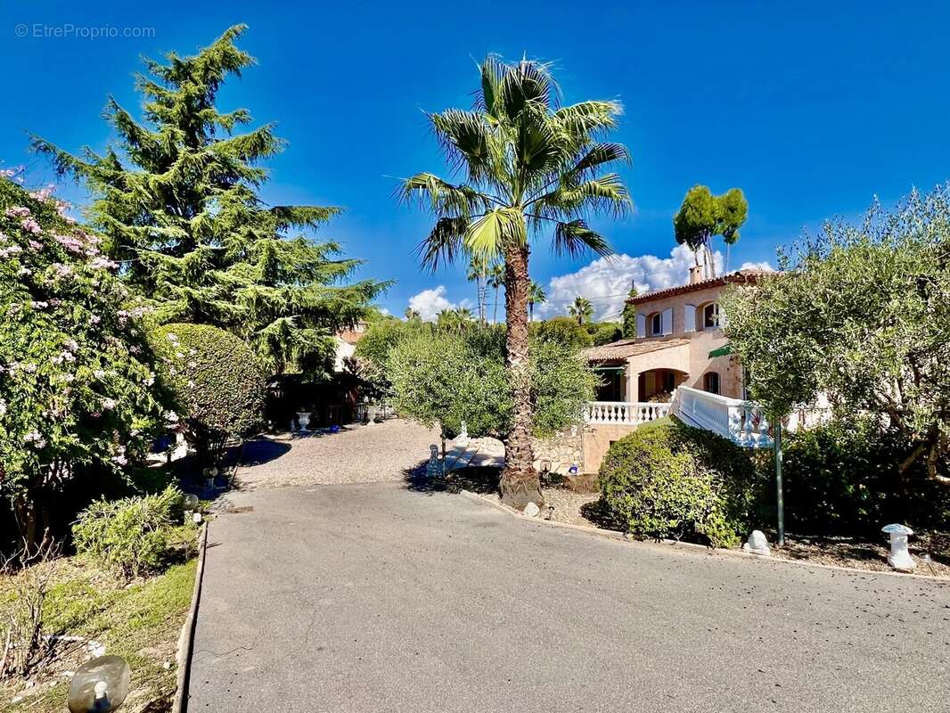 Maison à ANTIBES