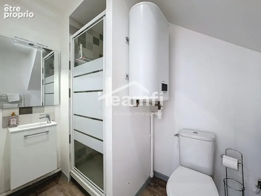Appartement 100 m² à Royat  - photo 4