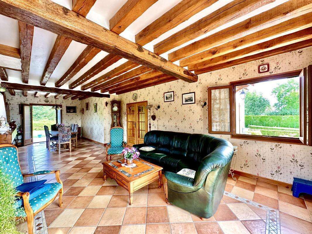 Maison à CHAINTREAUX